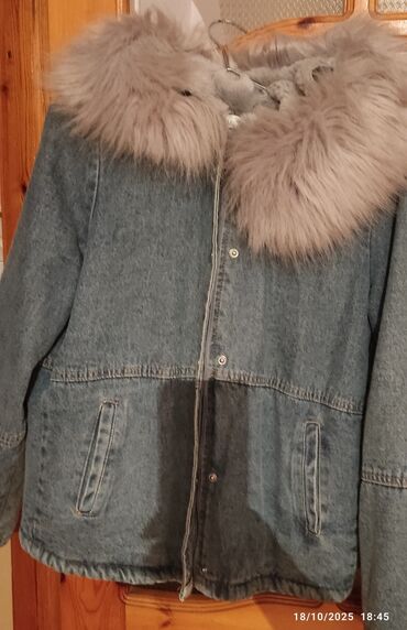 вещи бу купить: Qadınlar üçün cins parka/jaket - Material: mavi denim (cins) - Yaxa