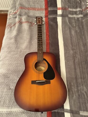 Digər: Gitara : Az istifadə olunub qırığı çatı yoxdur