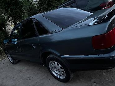 82 2: Audi 100: 1990 г., 2.3 л, Механика, Бензин, Седан — 4
