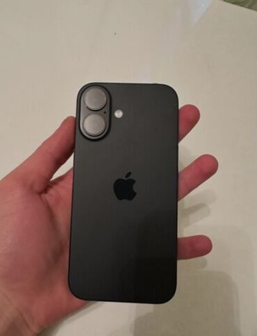 iphone 16 bakıda: IPhone 16, 128 GB, Black Titanium