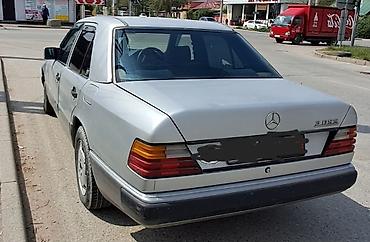 eafc 25: Mercedes-Benz E-Class: 1992 г., 2.2 л, Механика, Бензин, Седан — 4