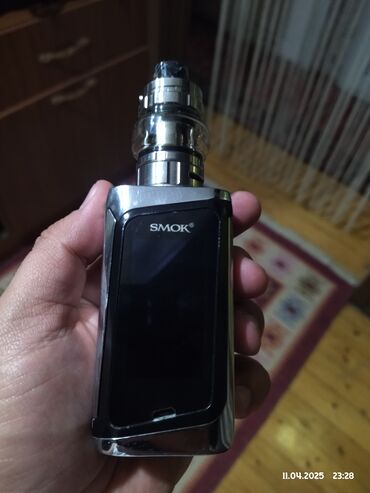 Qəlyan, vayp və aksesuarları: Smok yeni kimidir.Elə belə almışdım ehtiyyac olmadığı üçün