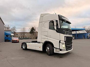 Тягачи: Тягач, Volvo, 2013 г., Без прицепа — 2