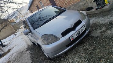 Toyota: Toyota Vitz: 2000 г., 1.3 л, Автомат, Бензин, Хетчбек