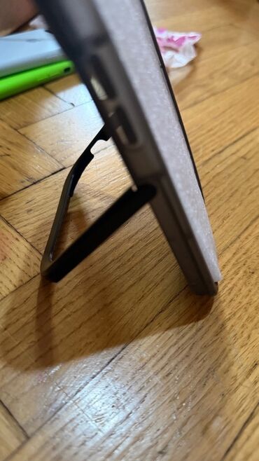 Mobil telefonlar üçün digər aksesuarlar: Iphone x baslayaraq iphone 15 pro-ya kimi butun keyslər ən ücüz — 17