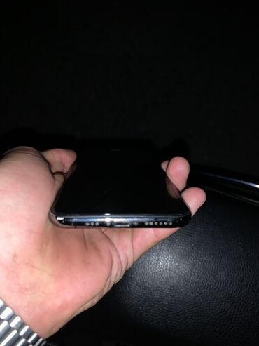 мас бук: IPhone Xs, Б/у, 64 ГБ, Серебристый, 75 %