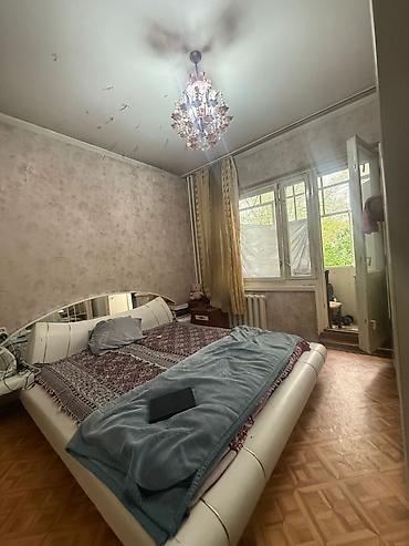 105: 3 комнаты, 62 м², 10 мкр 105 серия, 4 этаж — 3