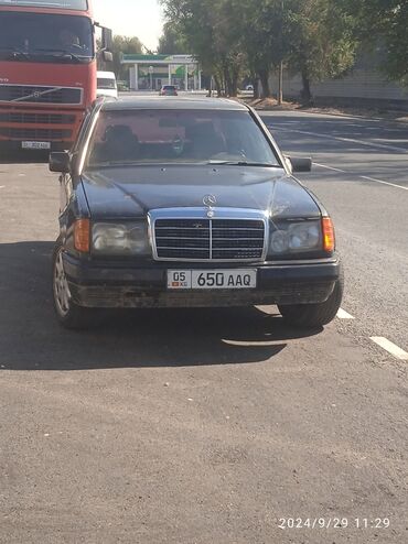 Mercedes-Benz: Mercedes-Benz W124: 1991 г., 2.3 л, Механика, Бензин, Седан