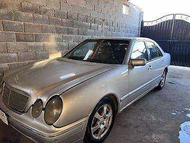 Mercedes-Benz: Mercedes-Benz E-Class: 2001 г., 2.2 л, Автомат, Дизель, Седан — 3