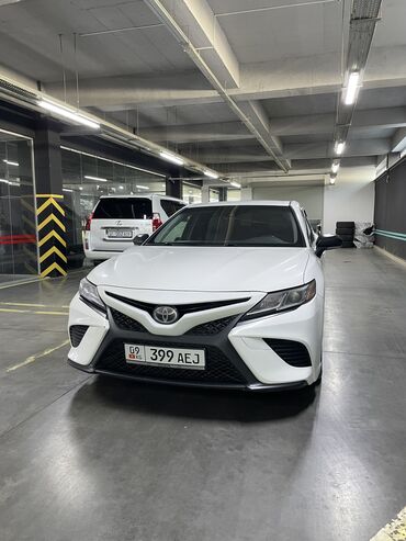 Toyota: Toyota Camry: 2017 г., 2.5 л, Типтроник, Бензин, Седан