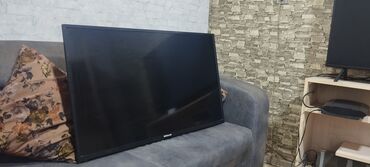 baku electronics televizorlar: Regular Tv 102ekran smart deyil(wifi yoxdur) Leddir hec bir problemi