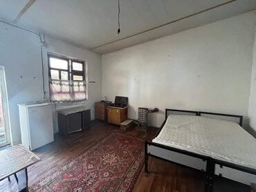 kiraye evler insacilar: Metro elmlere yaxın bir otaglı heyet evi kirayə verilir obsi heyedir