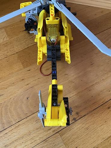kubik oyuncaq: LEGO Technic sarı helikopter modeli - Realistik dizayn: dörd qanadlı — 1
