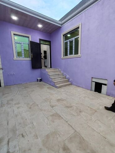 Həyət evləri və villaların satışı: Binəqədi qəs. 3 otaqlı, 100 kv. m, Kredit yoxdur, Yeni təmirli