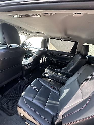 Транспорт: Toyota Highlander: 2019 г., 3.5 л, Автомат, Бензин — 4