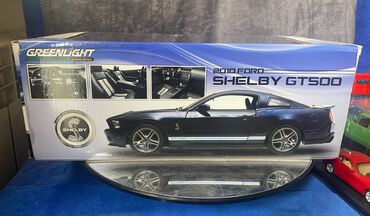 Avtomobil modelləri: Коллекционная модель Ford Mustang Shelby GT500 blue with white stripe — 4