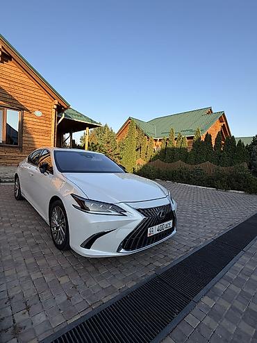 вампер нексия 2: Lexus ES: 2021 г., 2.5 л, Типтроник, Гибрид, Седан — 9