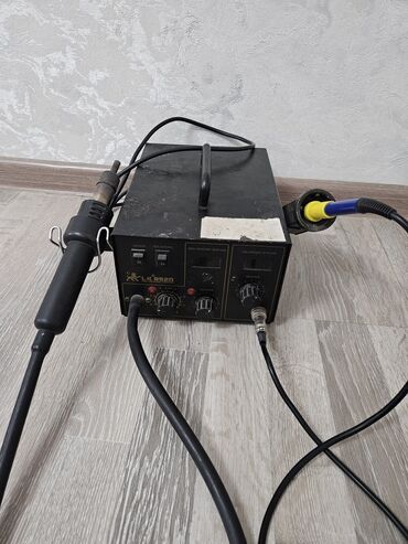 штукатурная станция: Продаю паяльную станцию 
LK - 852D