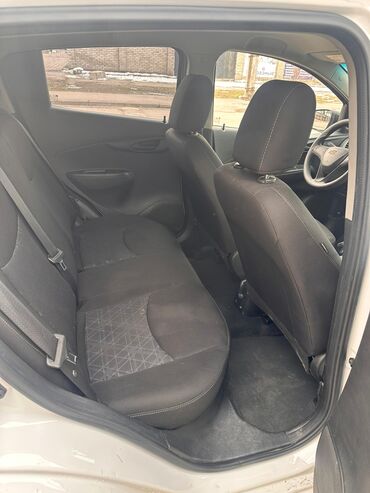 Chevrolet: Chevrolet Spark: 2019 г., 0.1 л, Автомат, Бензин, Хэтчбэк — 9