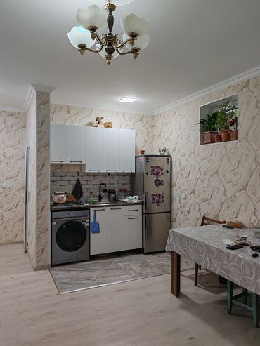 ev tecili satilir: 2 комнаты, 55 м², Нет кредита, Свежий ремонт