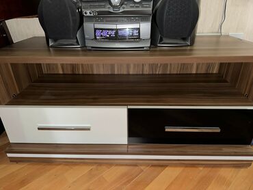 купить компьютерный стол бу: Новый, Прямой ТВ стенд, С полками, Деревянный