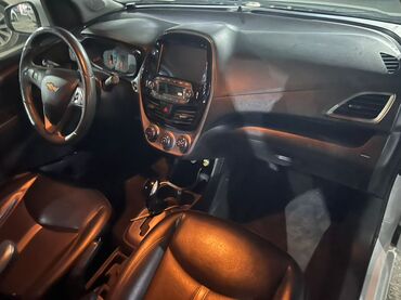 Chevrolet: Chevrolet Spark: 2019 г., 0.1 л, Автомат, Бензин, Хэтчбэк — 3