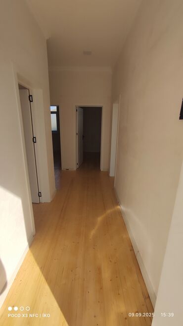 Həyət evləri və villaların satışı: Binə Sovxozda 160 marşurutunun son dayanacağına yaxın həyət evi üçün — 5