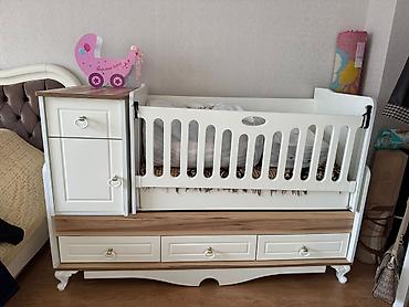 transformer çarpayı: Uşaq beşiyi və komodlu çarpayı sistemi - Brend/etiket: Moon Baby — 1