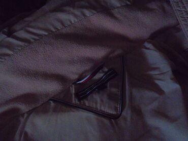 Zimske jakne: Tommy Hilfiger, Jednobojni, Sa postavom, Perje na lalafo.rs — 4 Zimske jakne: Tommy Hilfiger, Jednobojni, Sa postavom, Perje — 4