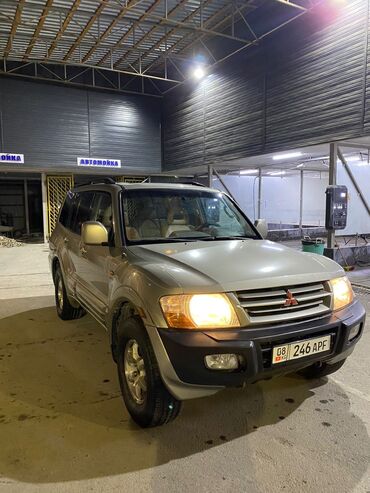 продажа спринтер: Mitsubishi Pajero: 2003 г., 3.5 л, Автомат, Газ, Внедорожник