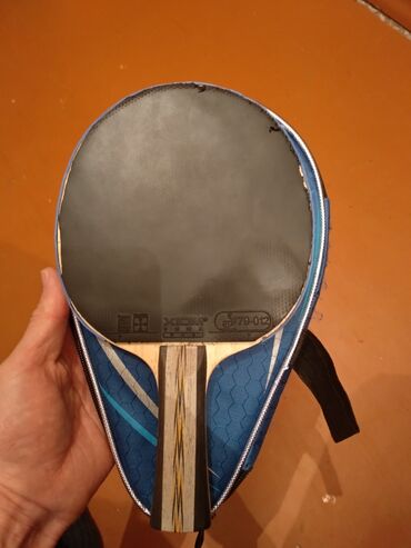 ракетки для тениса: Продам ракетку оригинал в отличном состоянии 5500 сом