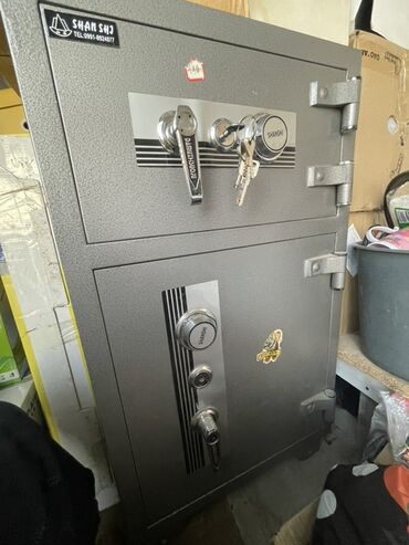 сейф металлический для документов: Двухсекционный сейф SHAN SHJ (огромный, тяжелый, металлический