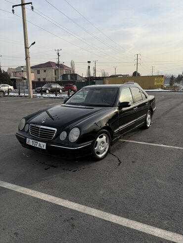 Mercedes-Benz: Mercedes-Benz E-Class: 2001 г., 3.2 л, Автомат, Газ, Седан