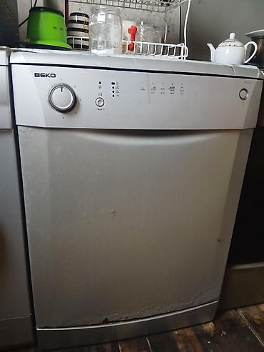 soyuducular lg: LG paltaryuyan maşın + BEKO qabyuyan maşın.Hər ikisi işləkdir. LG — 2
