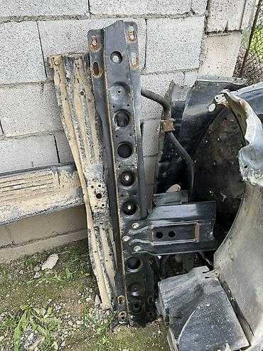 Панели, обшивки: Торпедо Toyota — 38