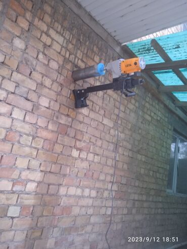 Сверление, бурение: Алмазная сверления отверстий по Битон
алмазная бурения — 16