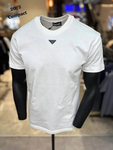 Majice: Od S do 2xl
2750 din hana na lalafo.rs — 20 Majice: Od S do 2xl
2750 din hana — 20