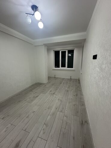 кв беловодске: 1 бөлмө, 30 кв. м, Элитка, 2 кабат, Евроремонт