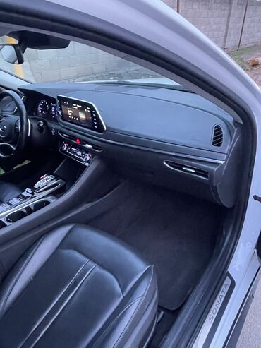 Hyundai: Hyundai Sonata: 2019 г., 2 л, Автомат, Газ, Седан — 13