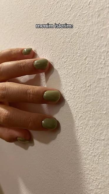 Sağlamlıq və gözəllik: Dirnaga model lazimdir. Musteri kimi de gele bilersiniz🥹 Manikür və — 2