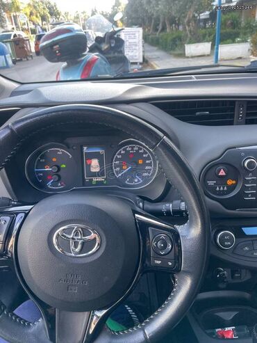 Toyota: Toyota Yaris: 1.4 l. | 2016 έ. Χάτσμπακ — 11