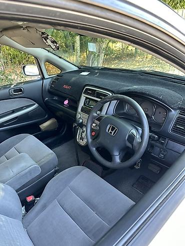 коробка стрим: Honda Stream: 2003 г., 2 л, Автомат, Бензин, Минивэн — 3