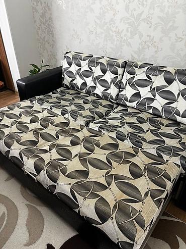 kreslo puff: Qonaq otağı üçün yumşaq mebel dəsti - Tərkib: 1 divan - Divan — 2