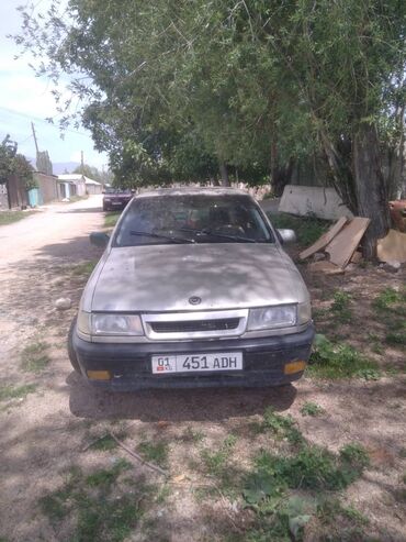 toyota harrier машина: Opel Vectra: 1995 г., 1.6 л, Механика, Бензин, Седан