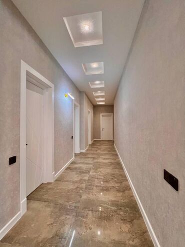 Həyət evləri və villaların satışı: Şüvəlan qəs. 5 otaqlı, 720 kv. m, Yeni təmirli -da lalafo.az — 3 Həyət evləri və villaların satışı: Şüvəlan qəs. 5 otaqlı, 720 kv. m, Yeni təmirli — 3