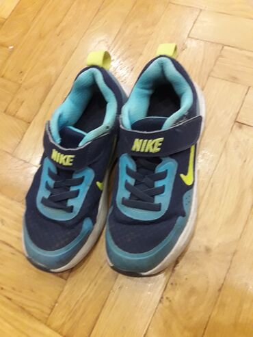 duboke cizme na pertlanje: Nike, Veličina - 29, Anatomske