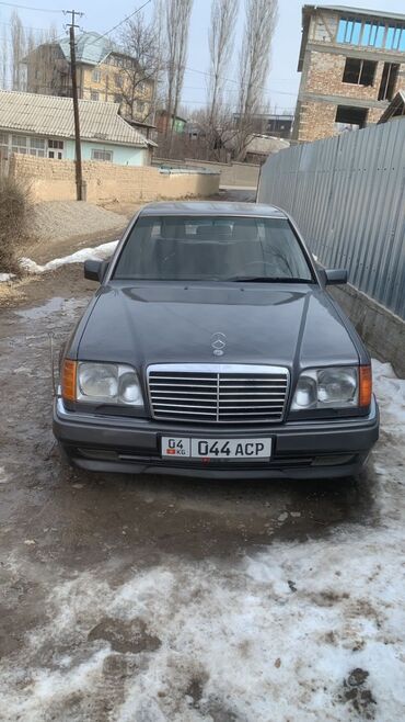 bmw 3 серия 320 4mt в Кыргызстан | Автозапчасти: Mercedes-Benz E 320: 3.2 л | 1994 г. | Седан