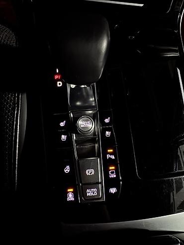 Kia: Kia K7: 2020 г., Седан — 14