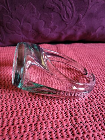 Staro posuđe i escajg: Korpa nova duvano staklo Albi glass Spanija 70te. Visina. 11cm na lalafo.rs — 9 Staro posuđe i escajg: Korpa nova duvano staklo Albi glass Spanija 70te. Visina. 11cm — 9