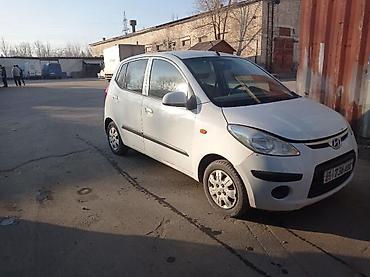 hunday i 20: Hyundai i10: 2012 г., 1.2 л, Механика, Бензин, Хэтчбэк — 4